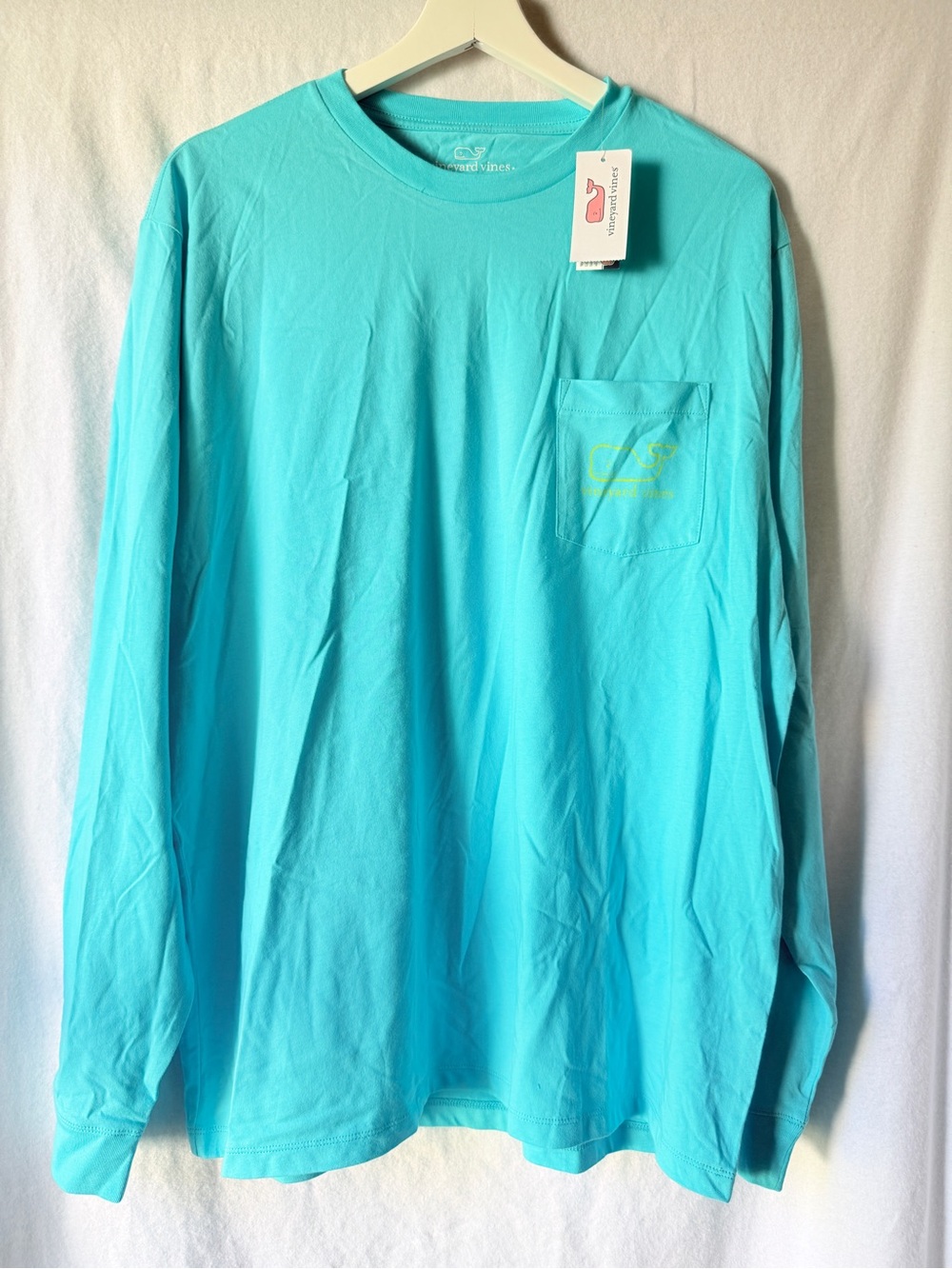Vineyard Vines Men’s Long-Sleeve Pocket Tee in Aqua Blue
